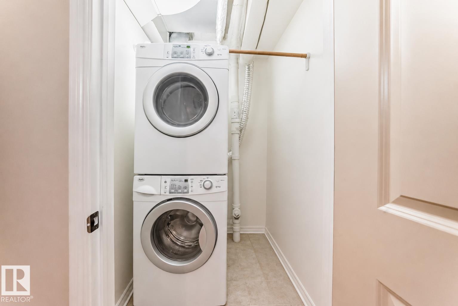 12308 117 AV NW, Edmonton
