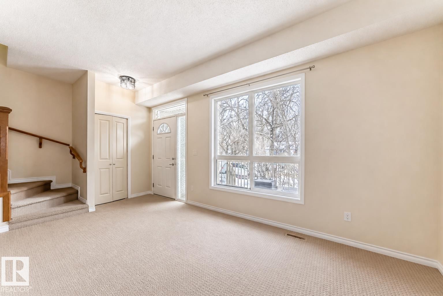 12308 117 AV NW, Edmonton