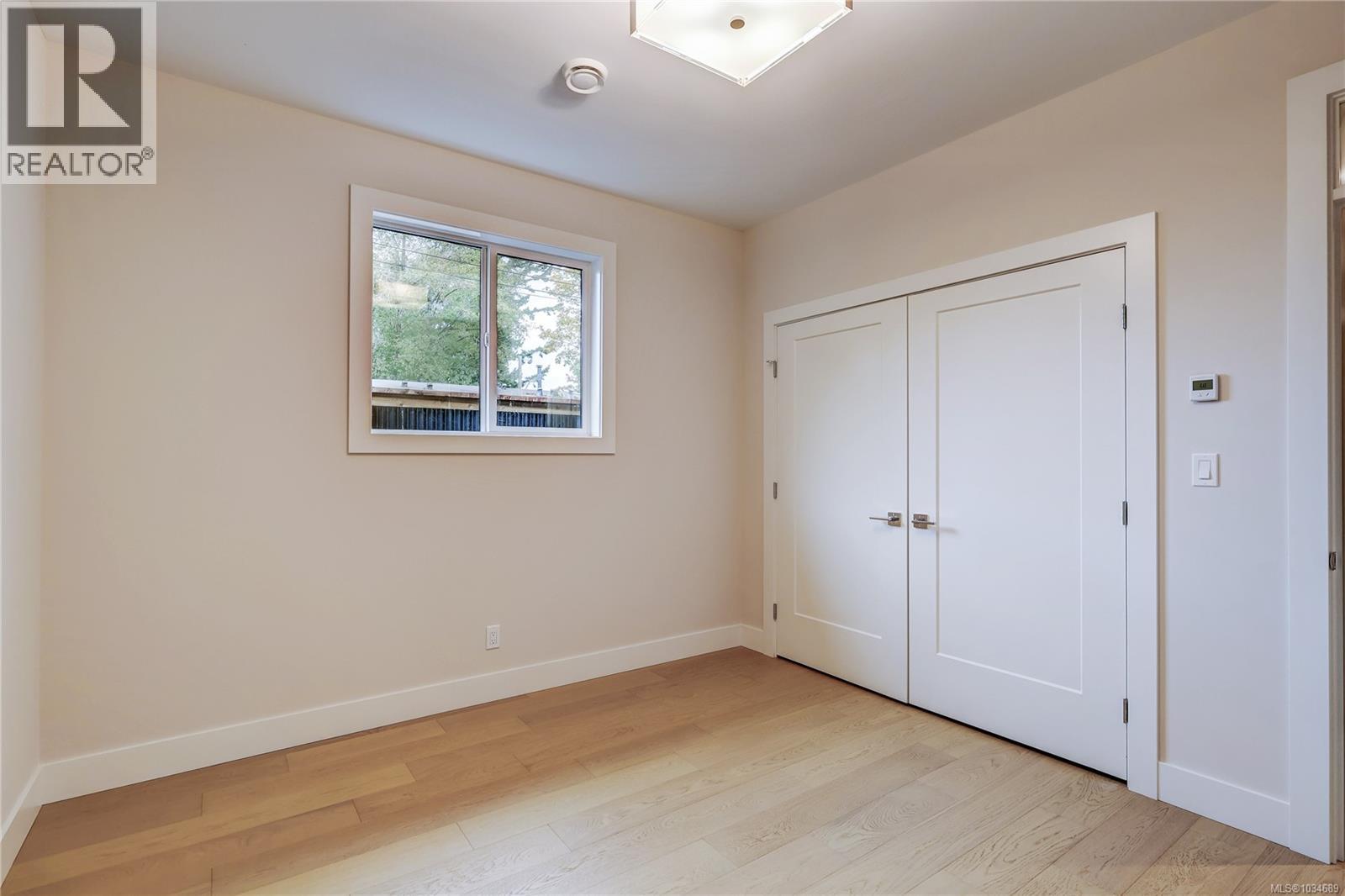 428 Craig St - 15