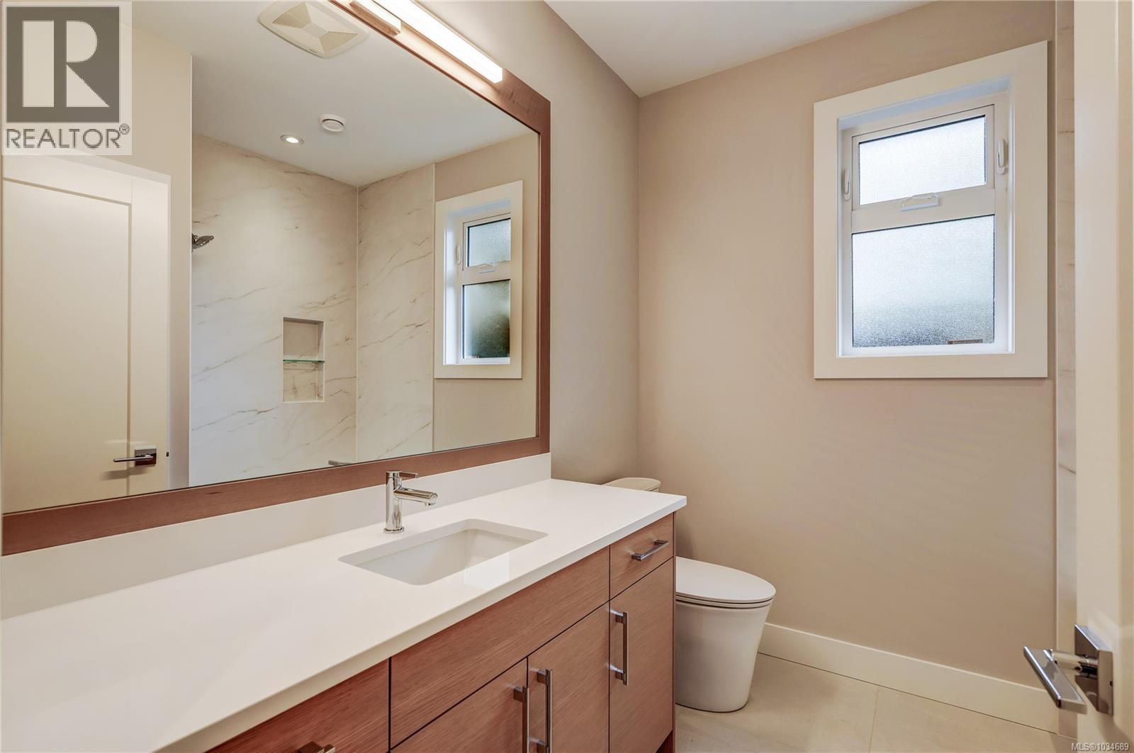 428 Craig St - 16
