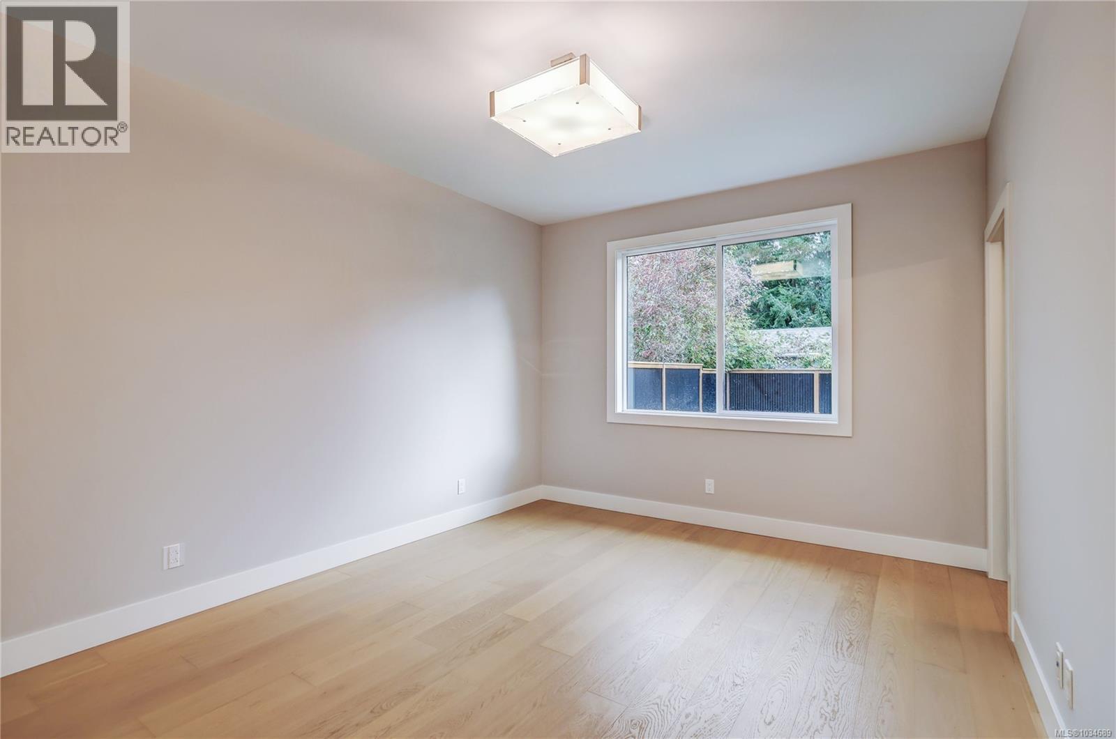 428 Craig St - 18