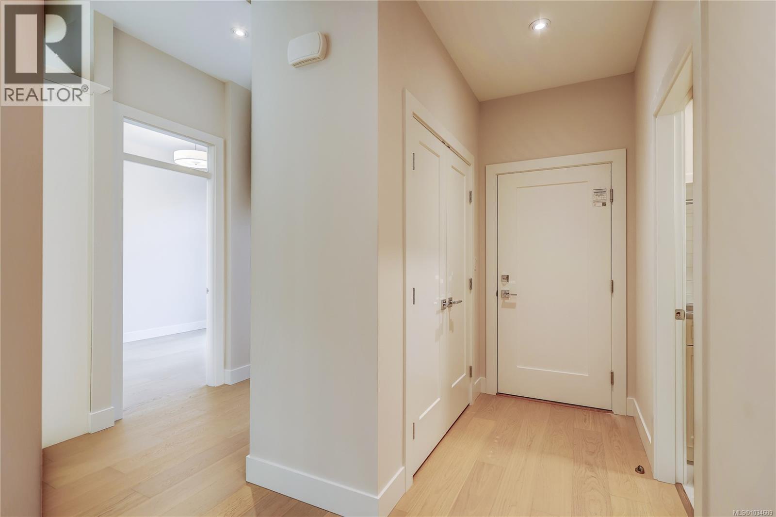 428 Craig St - 24