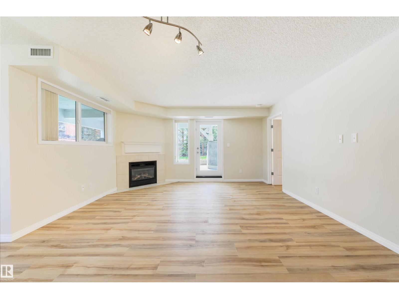 #112 10311 111 ST NW, Edmonton