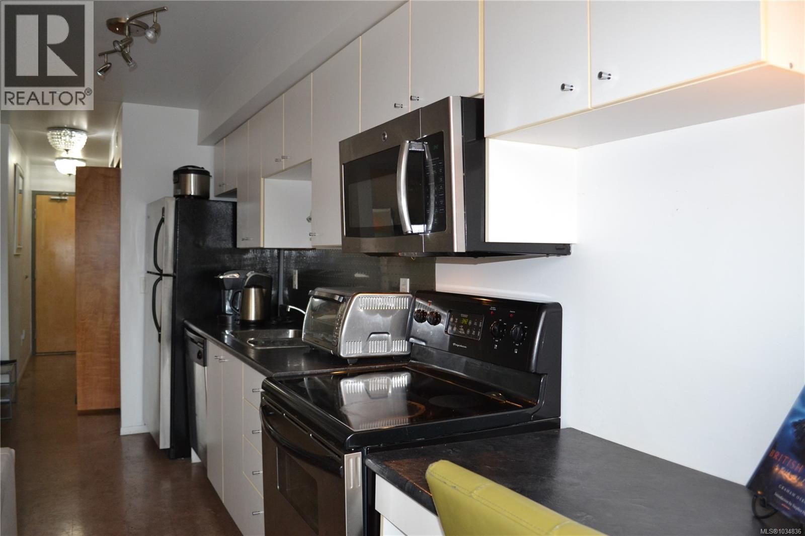 #208 932 Johnson St - 10