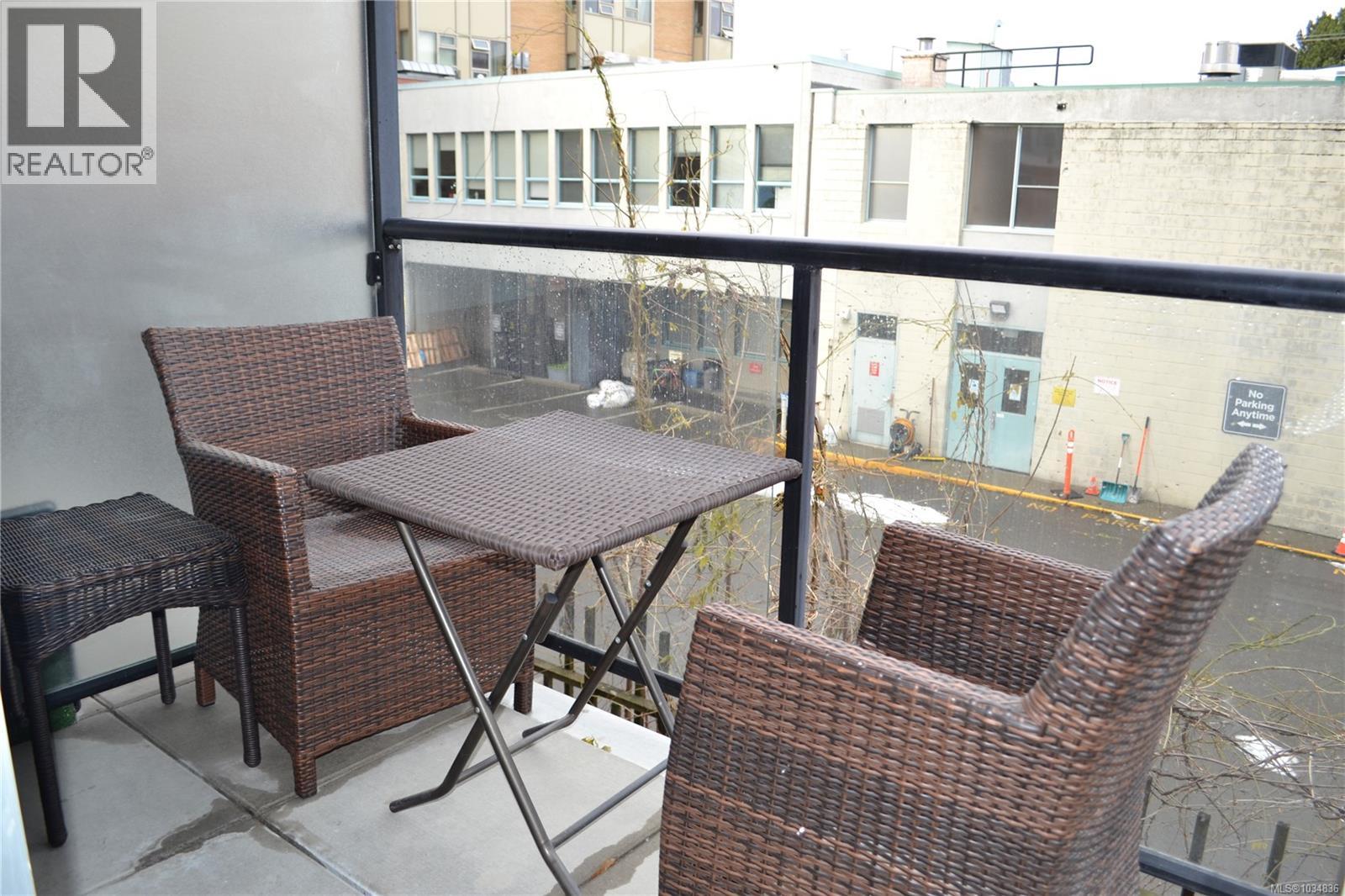 #208 932 Johnson St - 9