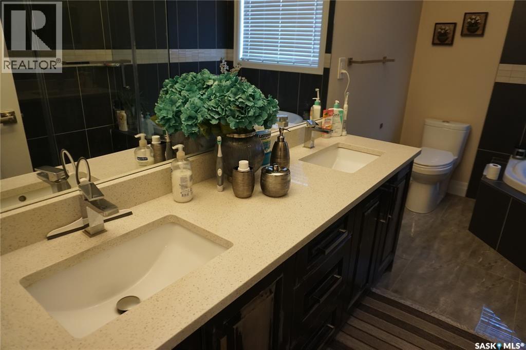 319 Roy CRESCENT - 54