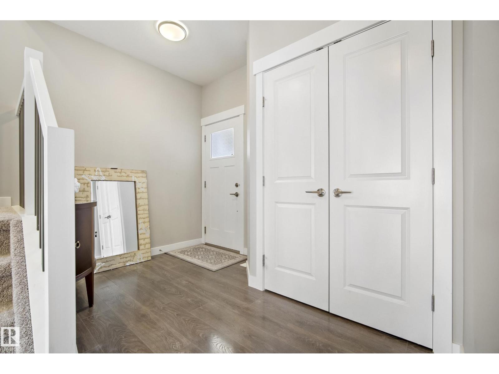 2456 KELLY CIRCLE CI SW, Edmonton