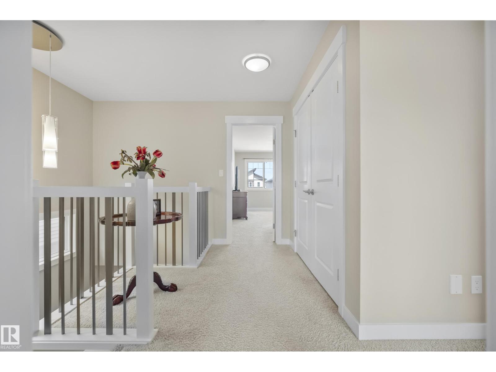 2456 KELLY CIRCLE CI SW, Edmonton