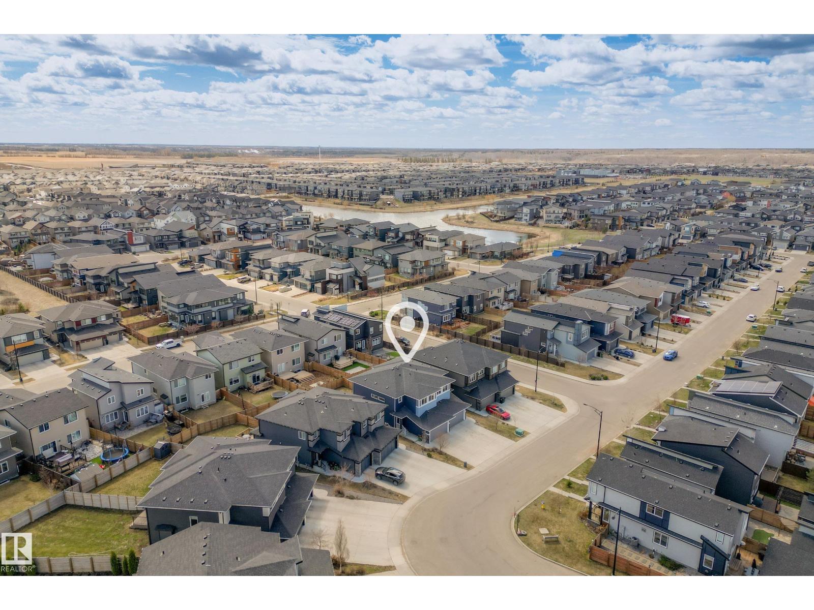 2456 KELLY CIRCLE CI SW, Edmonton