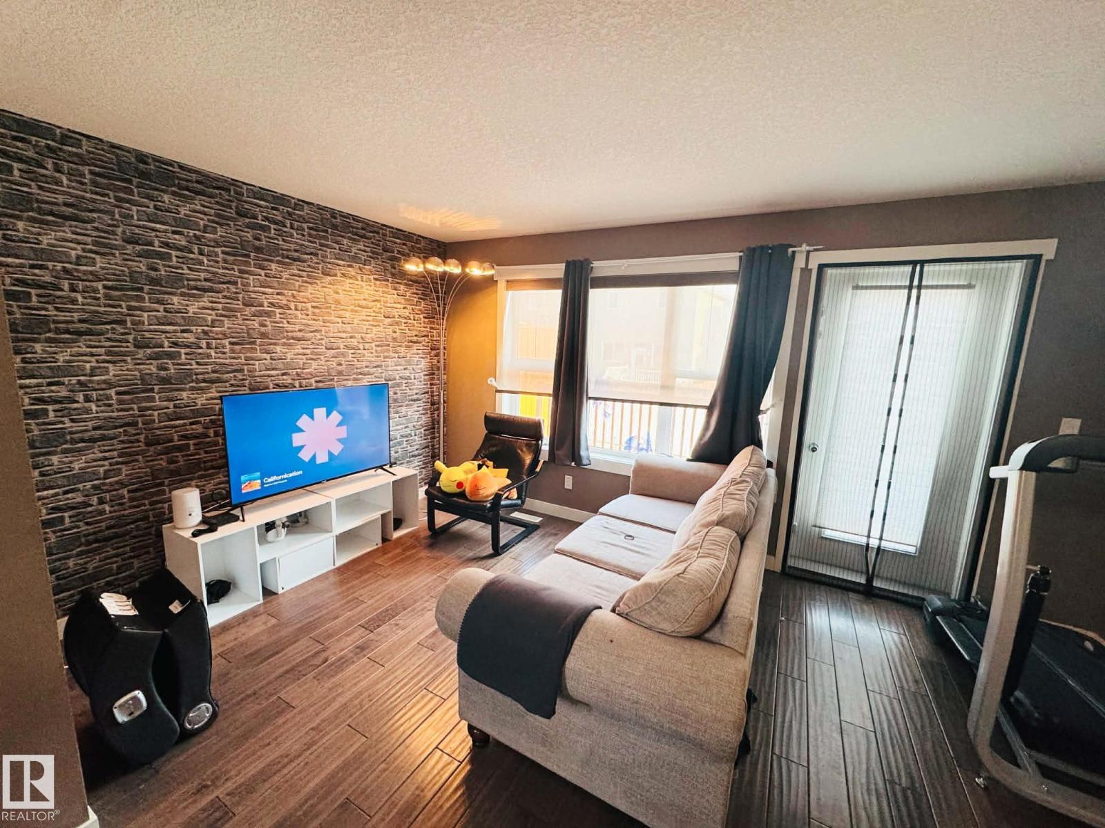 #311 401 SOUTHFORK DR - 2