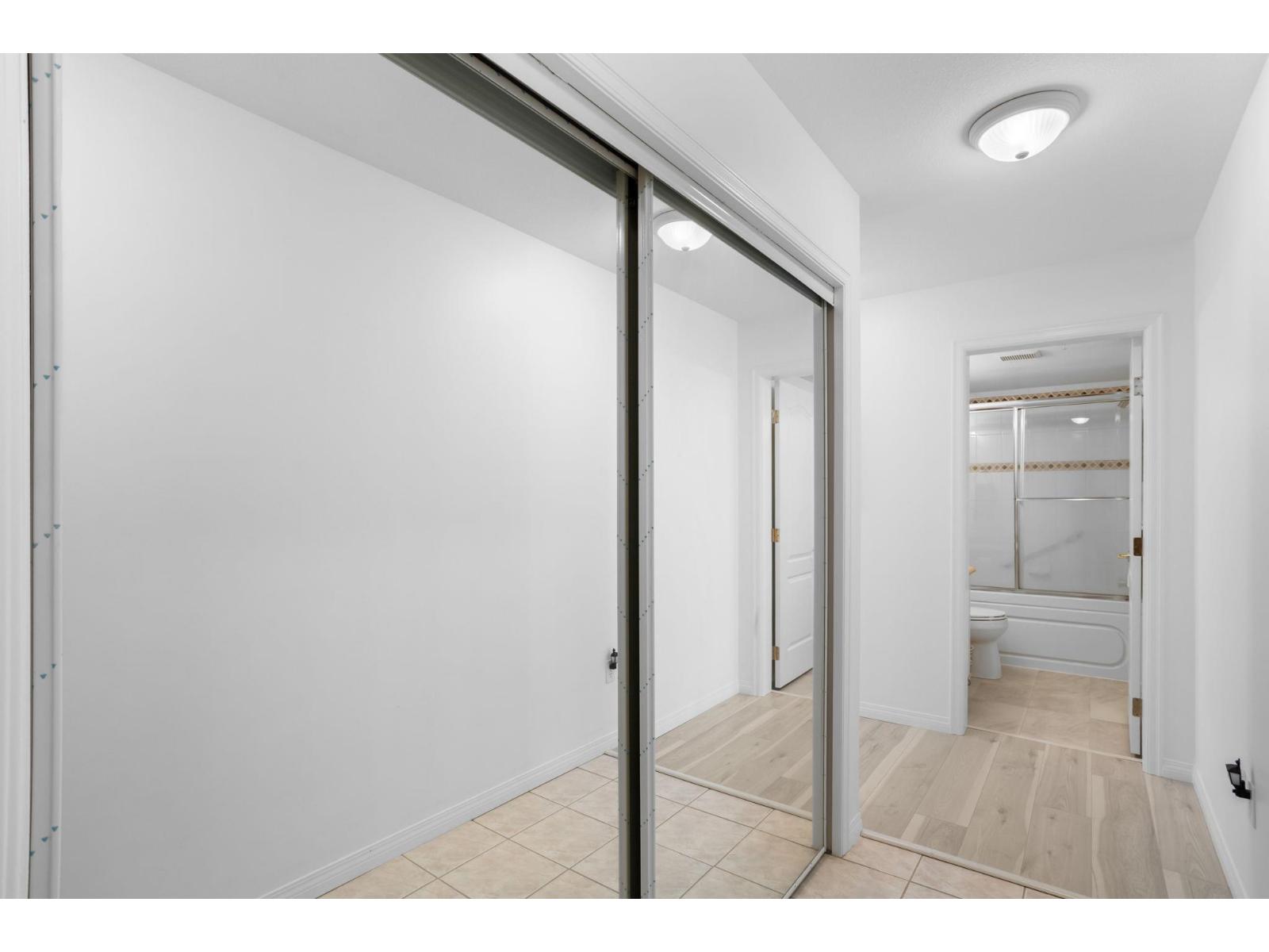 315 328 ESPLANADE AVENUE, Harrison Hot Springs, Harrison Hot Springs