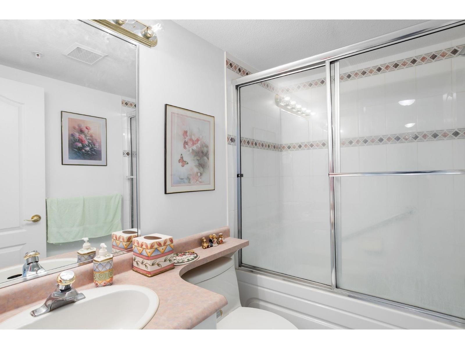 315 328 ESPLANADE AVENUE, Harrison Hot Springs, Harrison Hot Springs