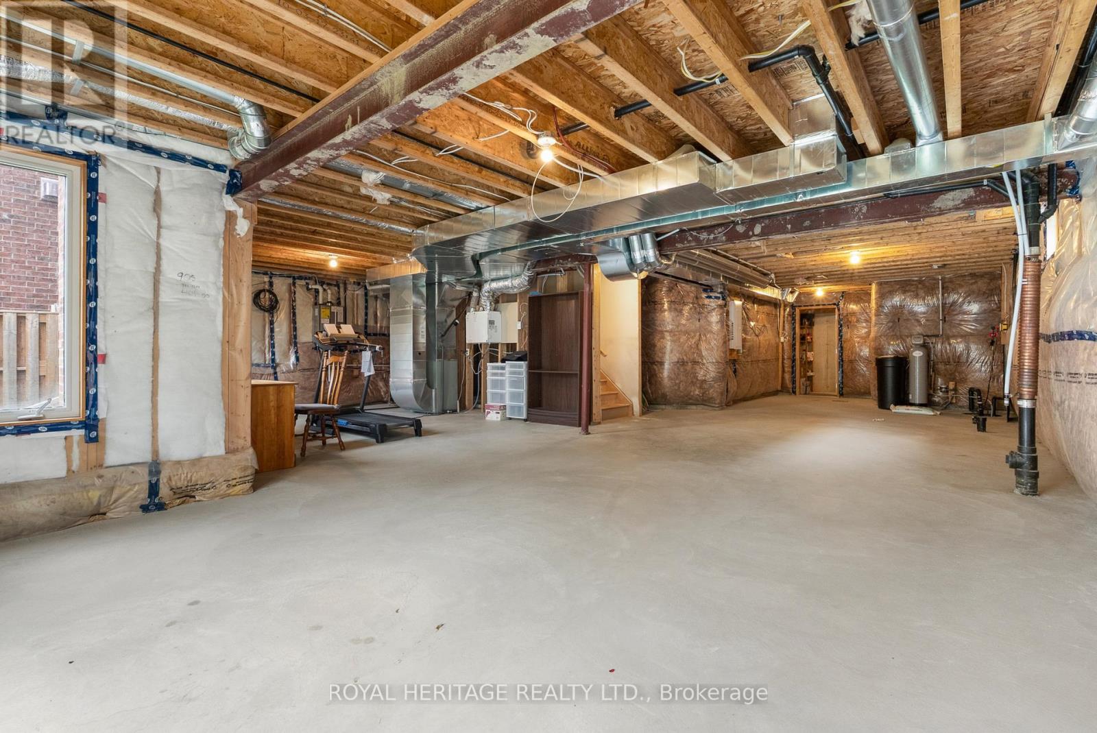 141 SPRINGDALE DRIVE - Image 26