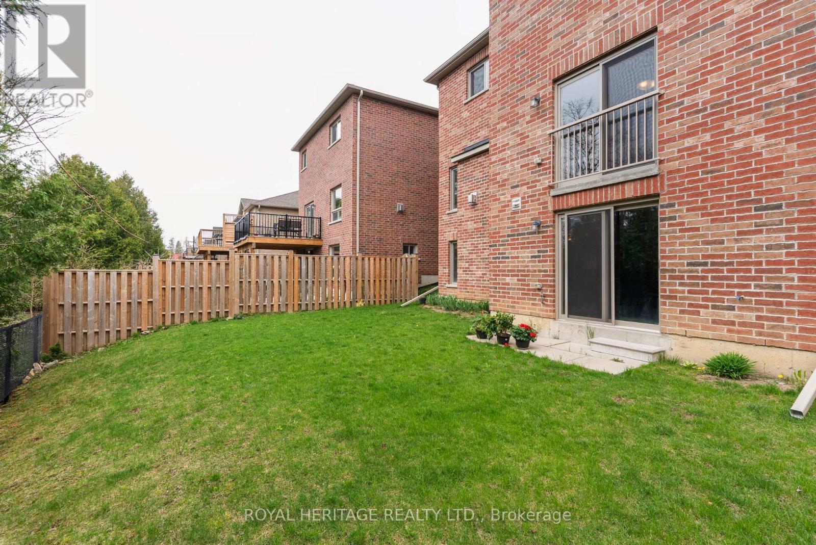 141 SPRINGDALE DRIVE - 30