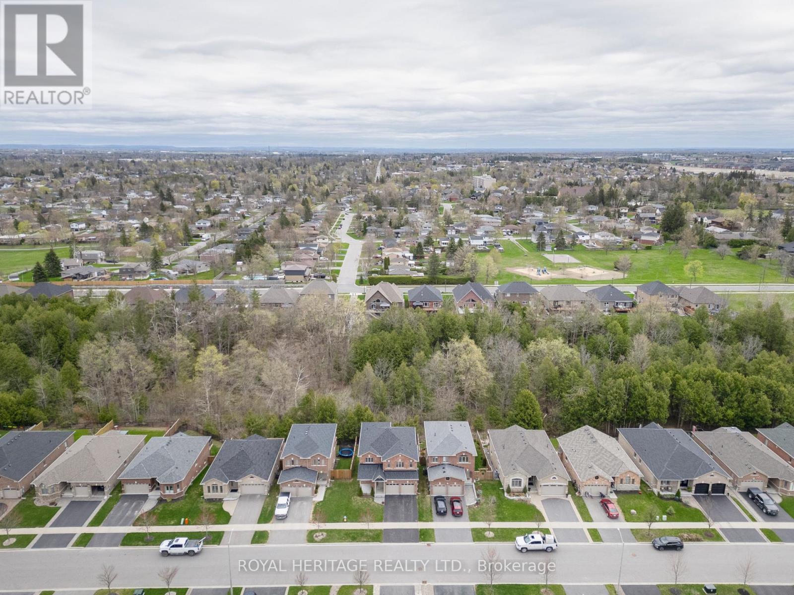 141 SPRINGDALE DRIVE - Image 33
