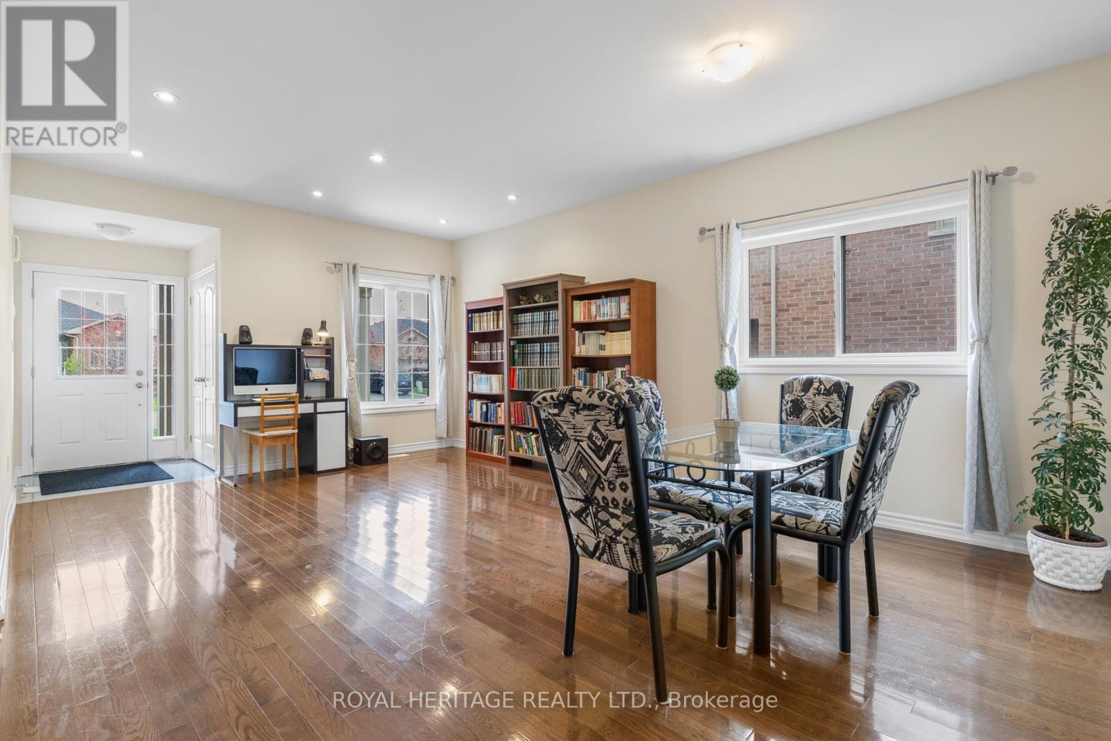 141 SPRINGDALE DRIVE - 4