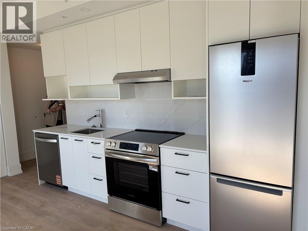 206 KING Street W Unit# 907, Hamilton, Ontario, L8P1A5 — Photo 4