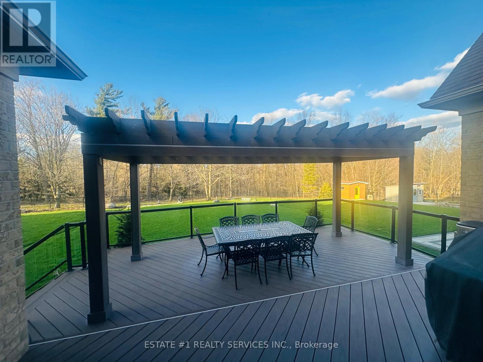 48 BEACON HILL DRIVE - 17