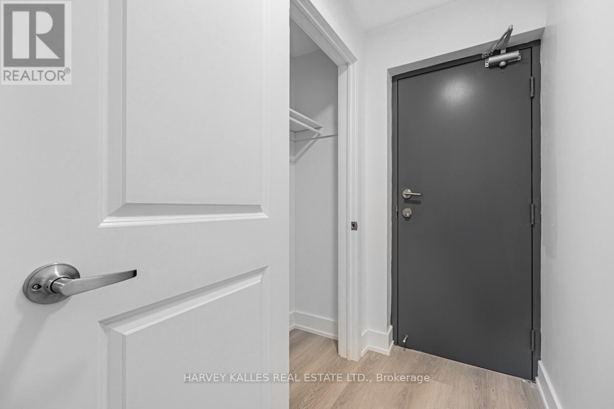18 CAVELL AVENUE - 7