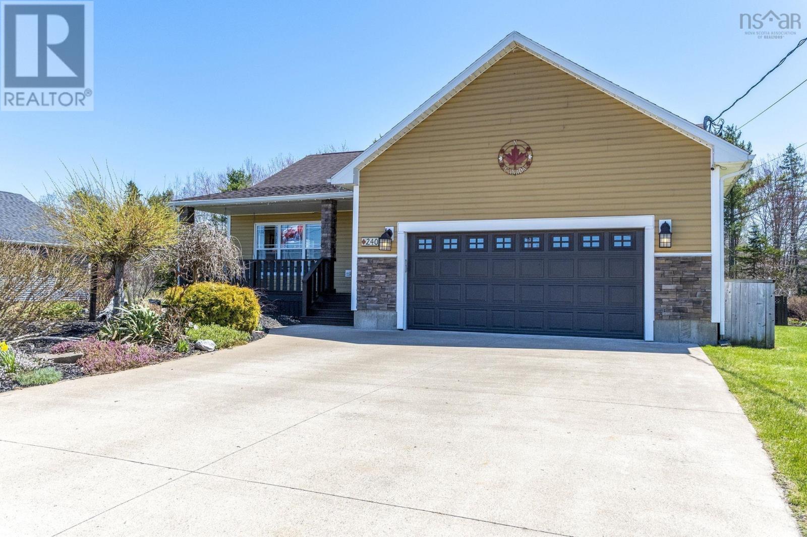 Property photo of 240 Rivercrest Lane