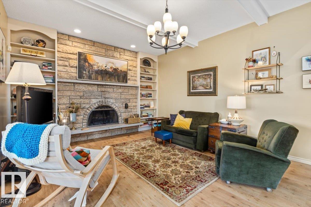 2446 78 ST NW, Edmonton