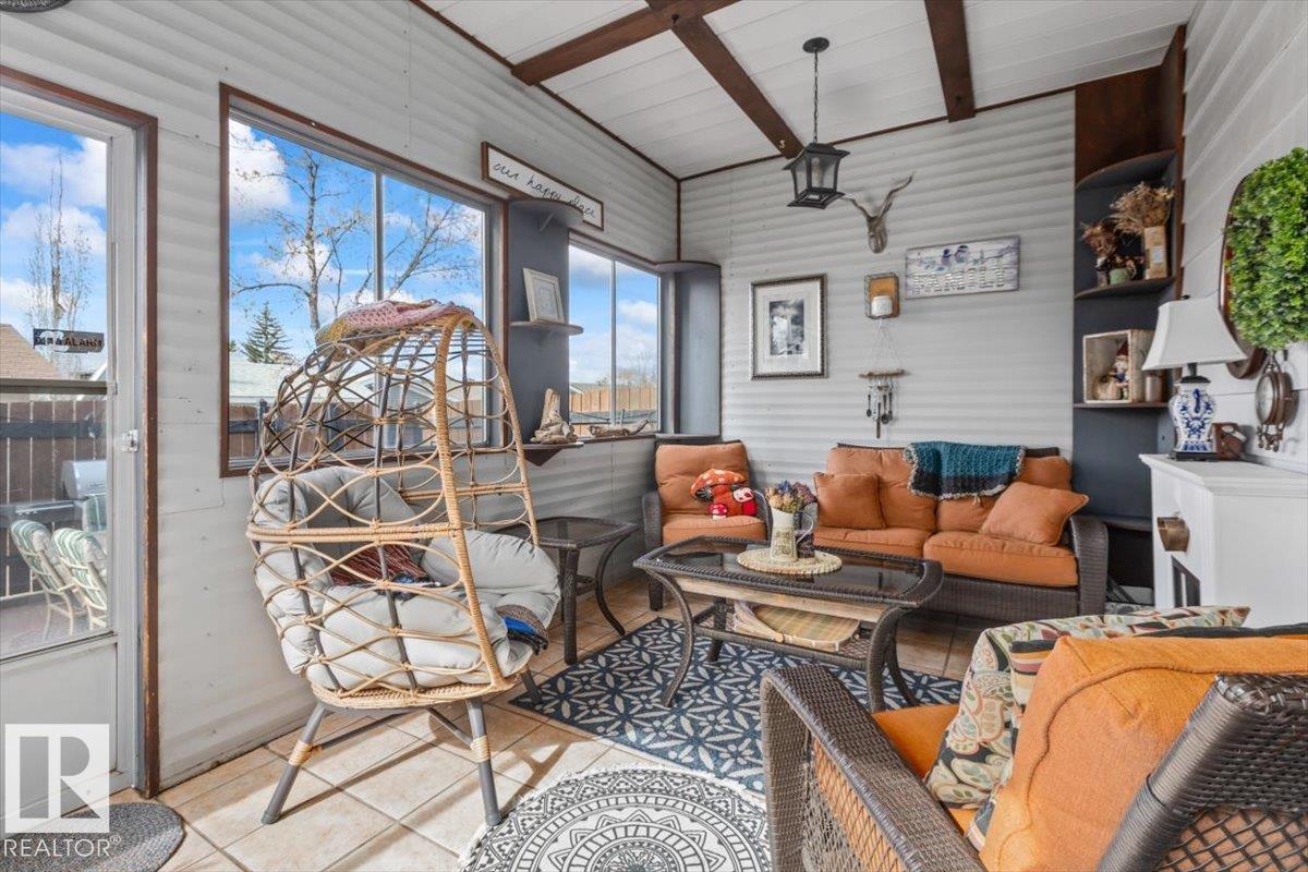 2446 78 ST NW, Edmonton