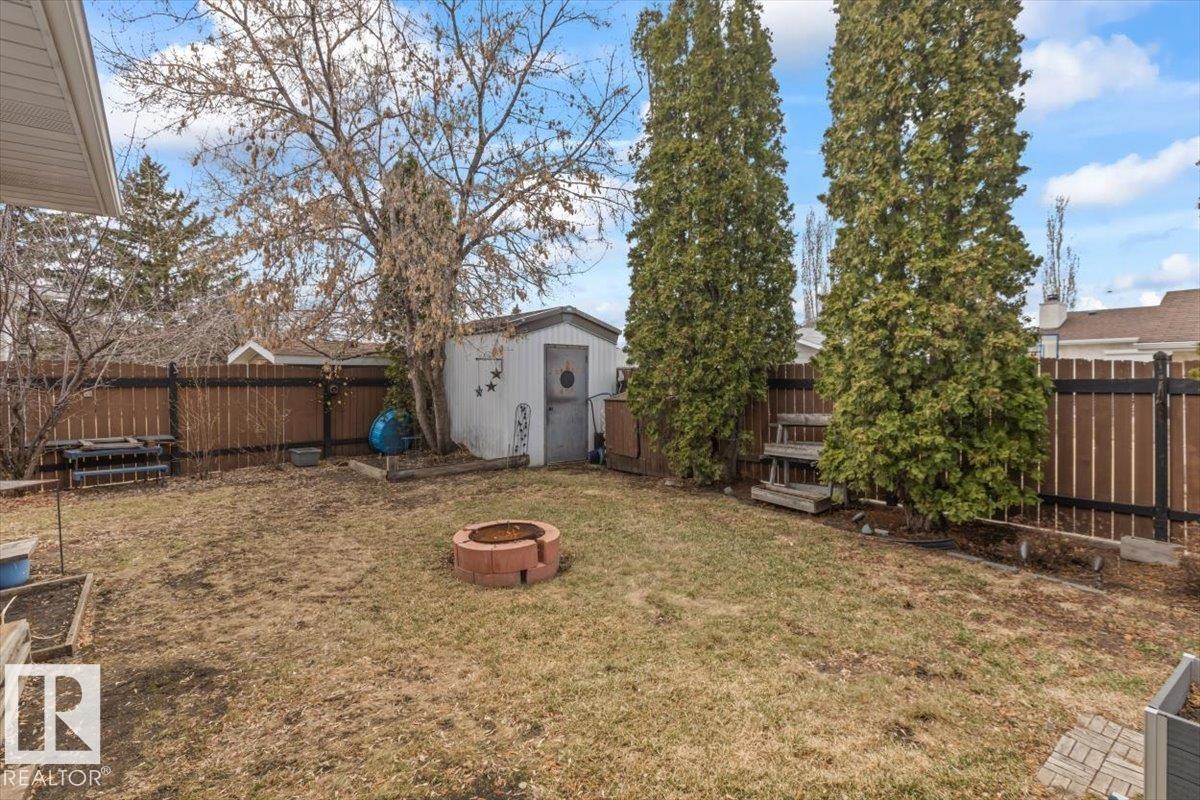 2446 78 ST NW, Edmonton