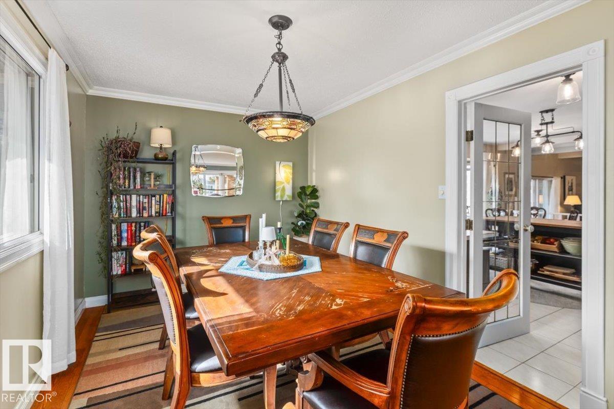 2446 78 ST NW, Edmonton