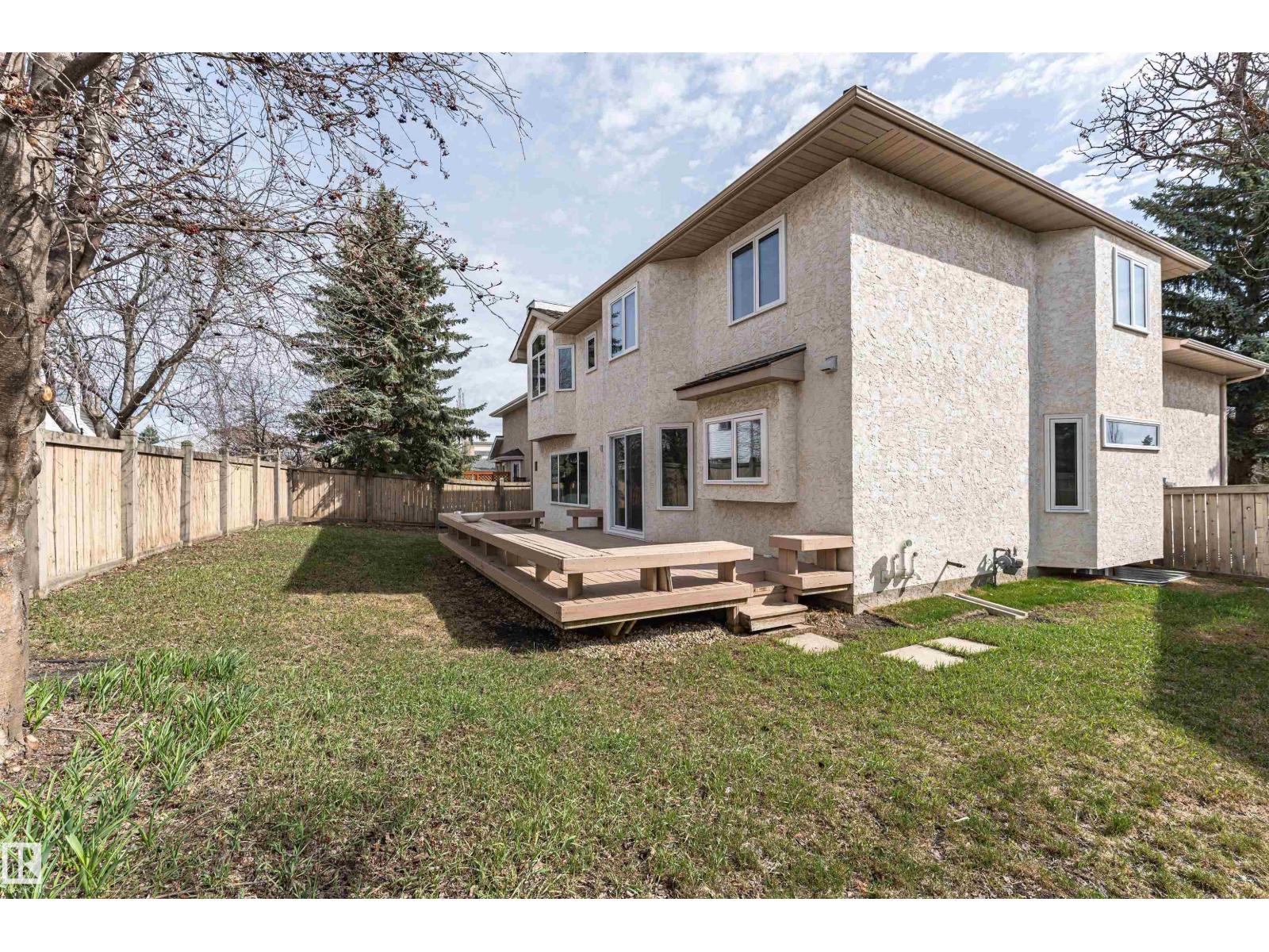 607 BUTTERWORTH WD NW, Edmonton
