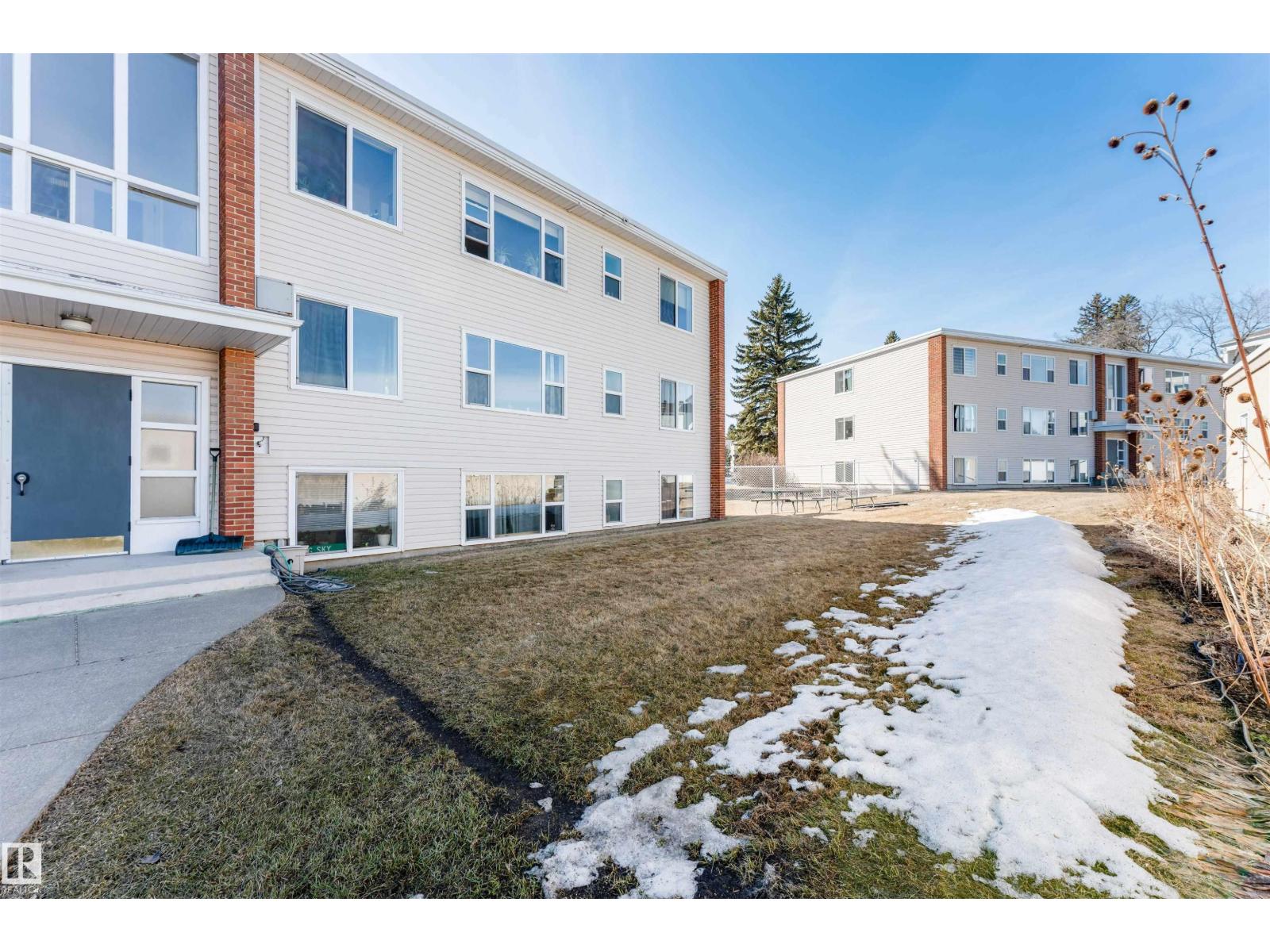 #12 7307 118 ST NW, Edmonton
