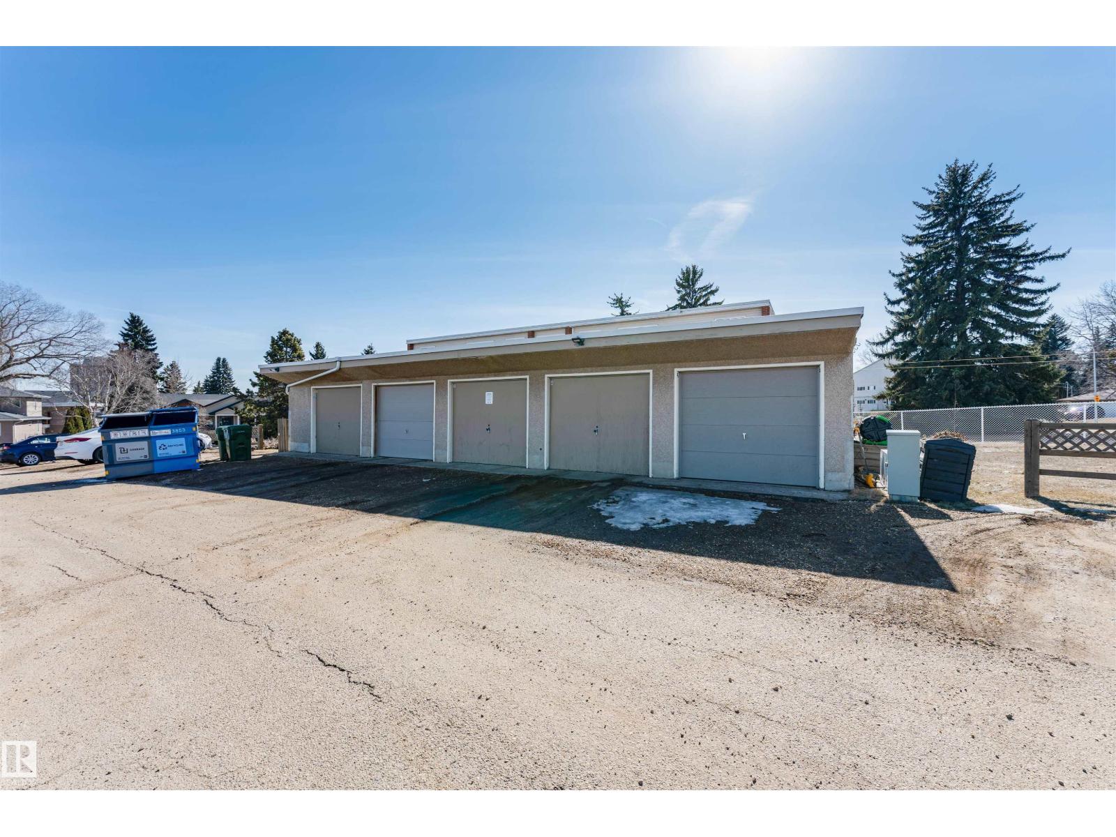 #12 7307 118 ST NW, Edmonton