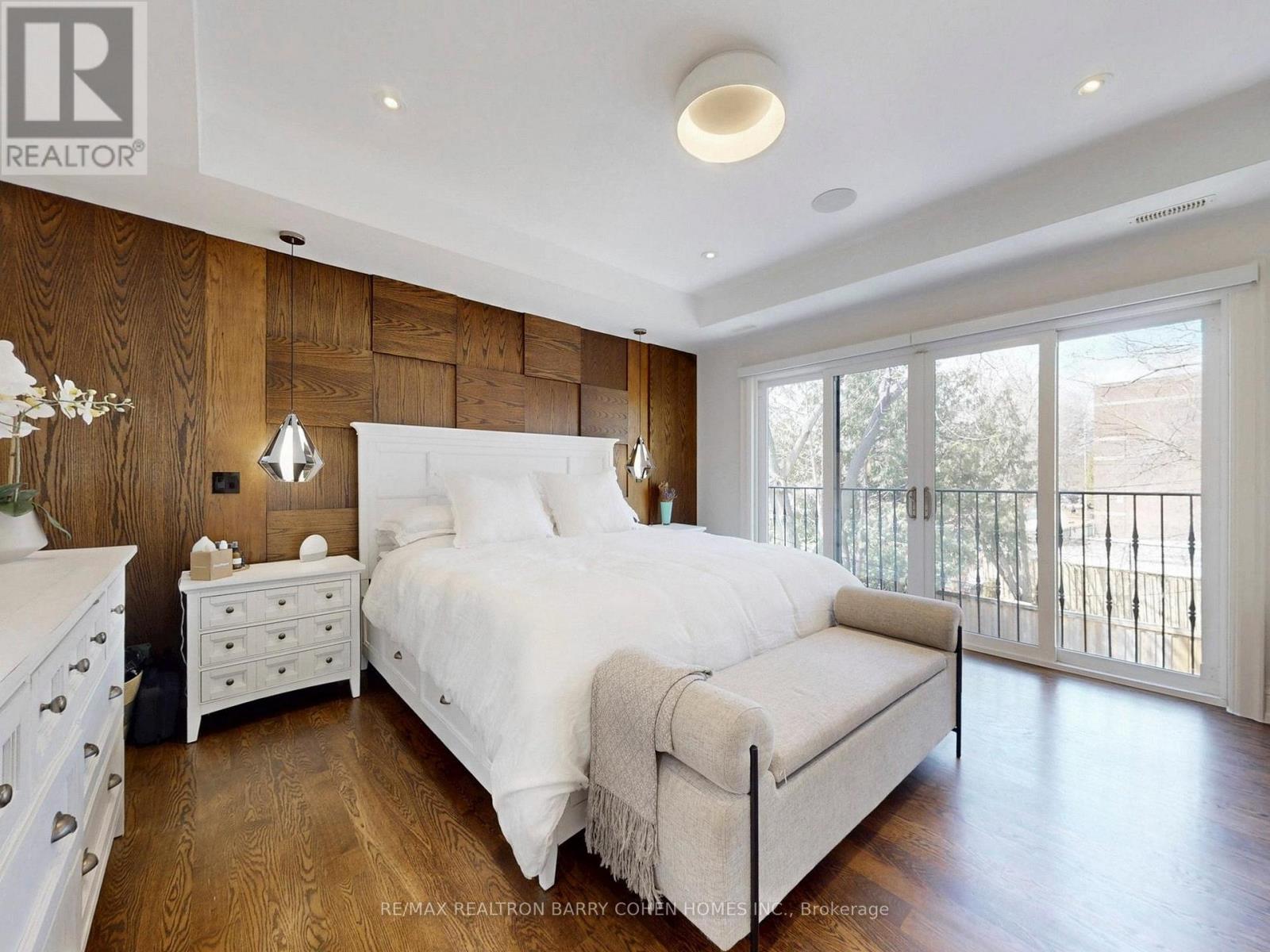 96 SOUTHVALE DRIVE - 22