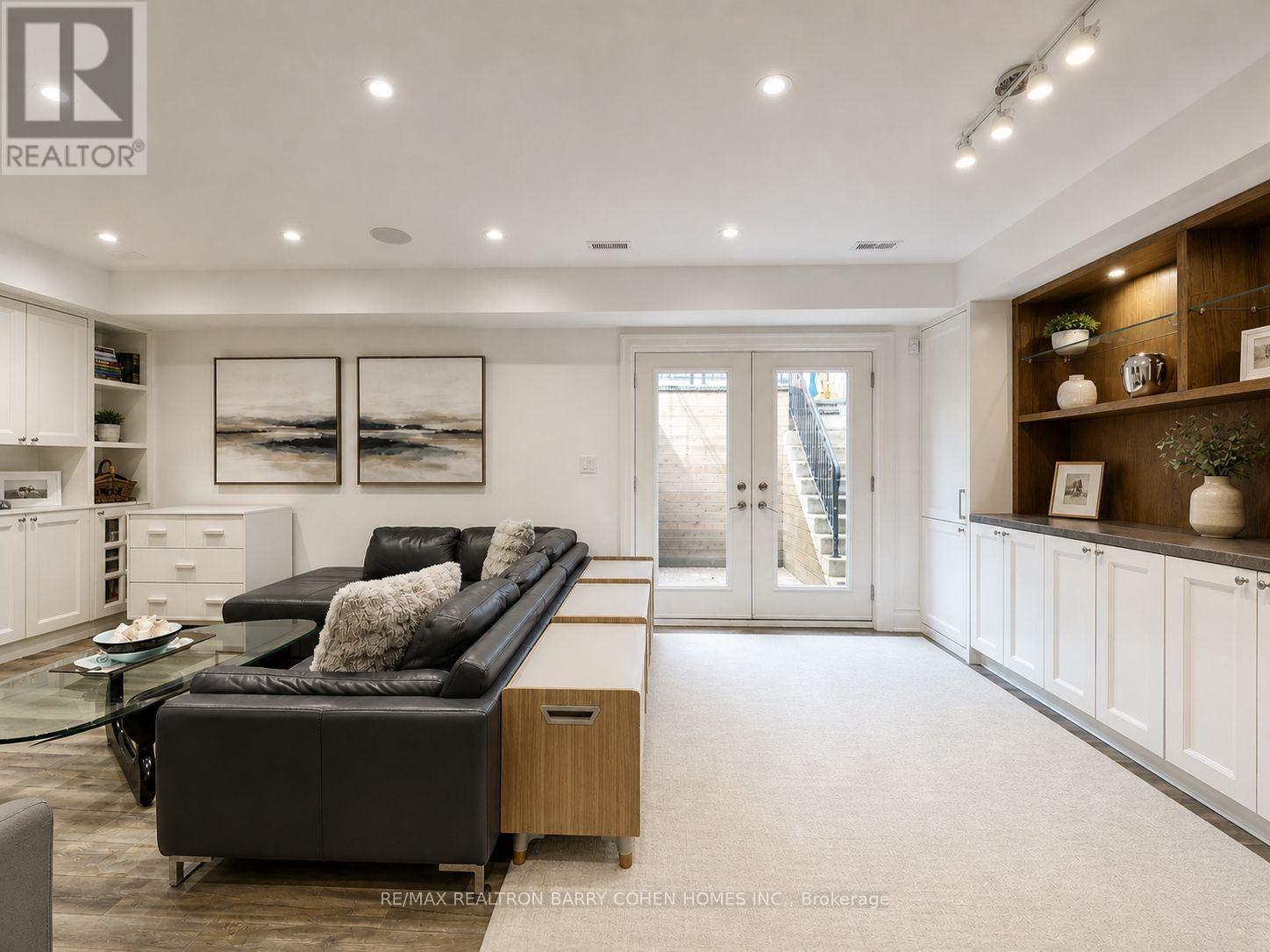 96 SOUTHVALE DRIVE - 37