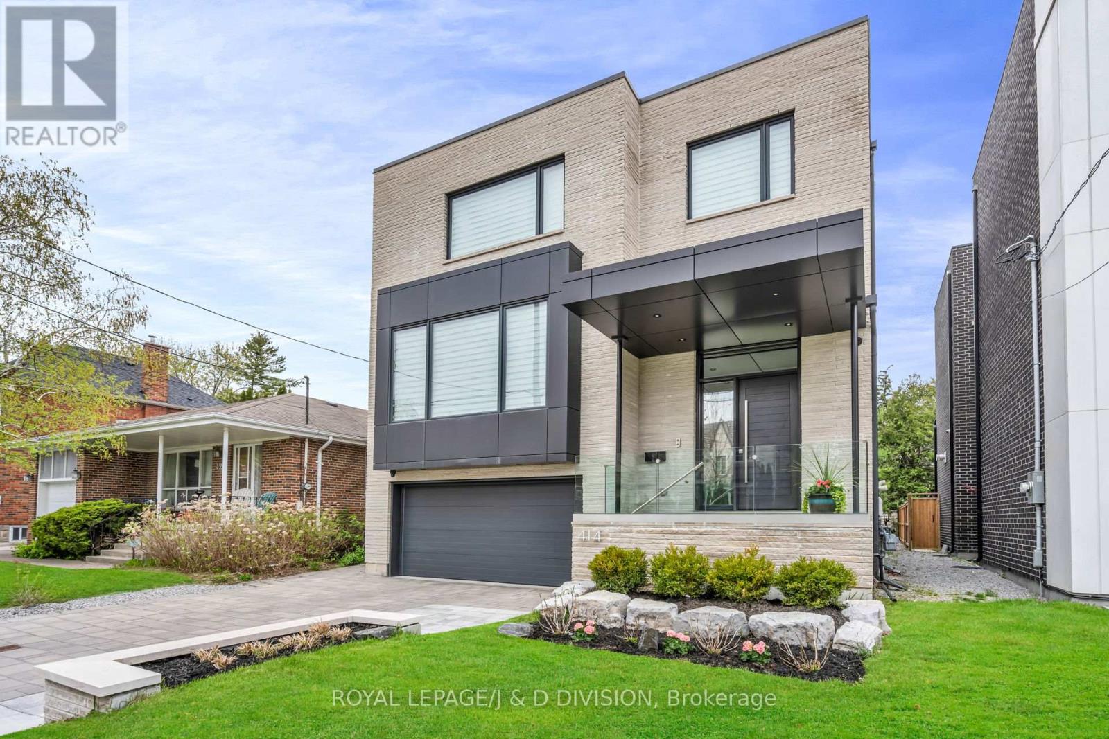 Listing photo of 414 GLENGARRY AVENUE