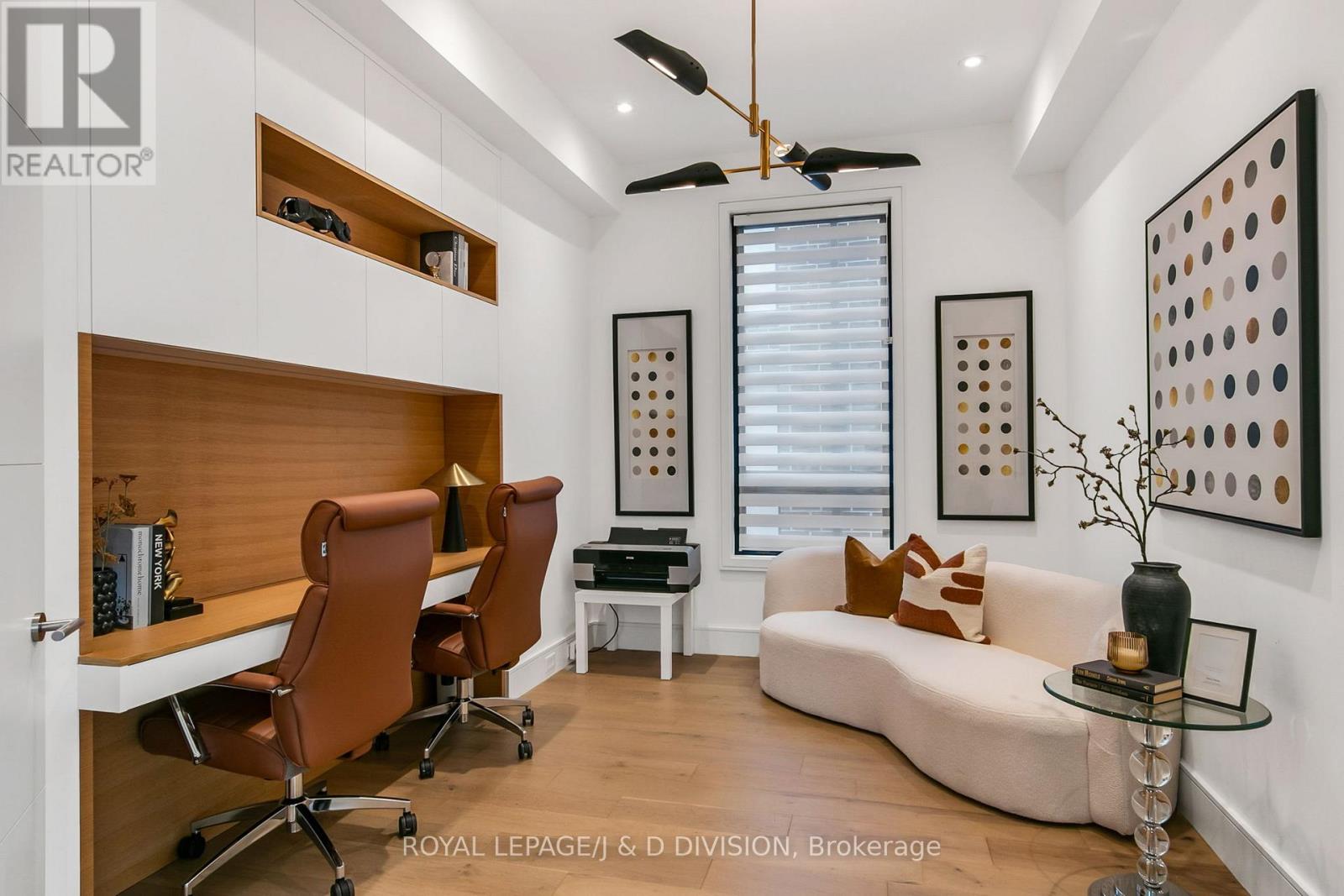 414 GLENGARRY AVENUE - 24