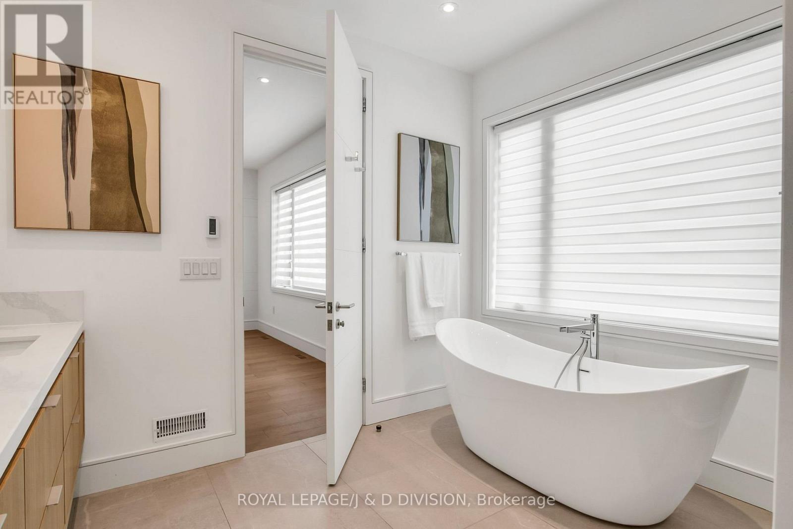 414 GLENGARRY AVENUE - 31