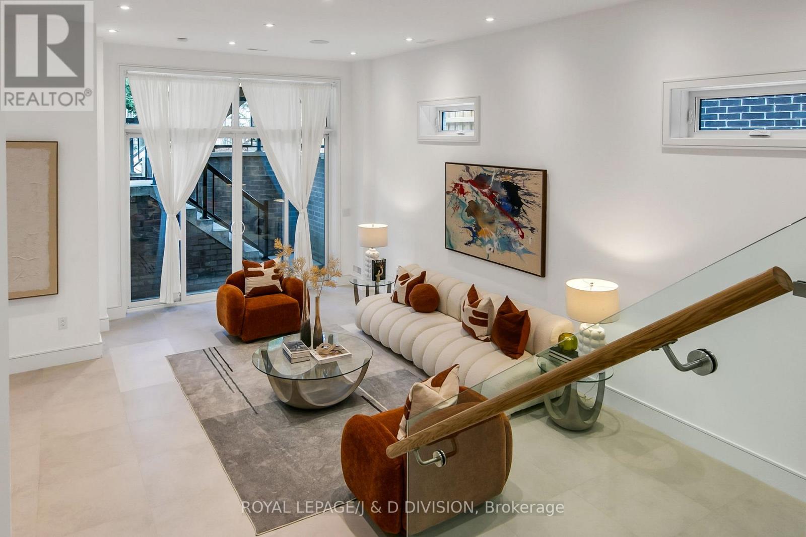 414 GLENGARRY AVENUE - 39