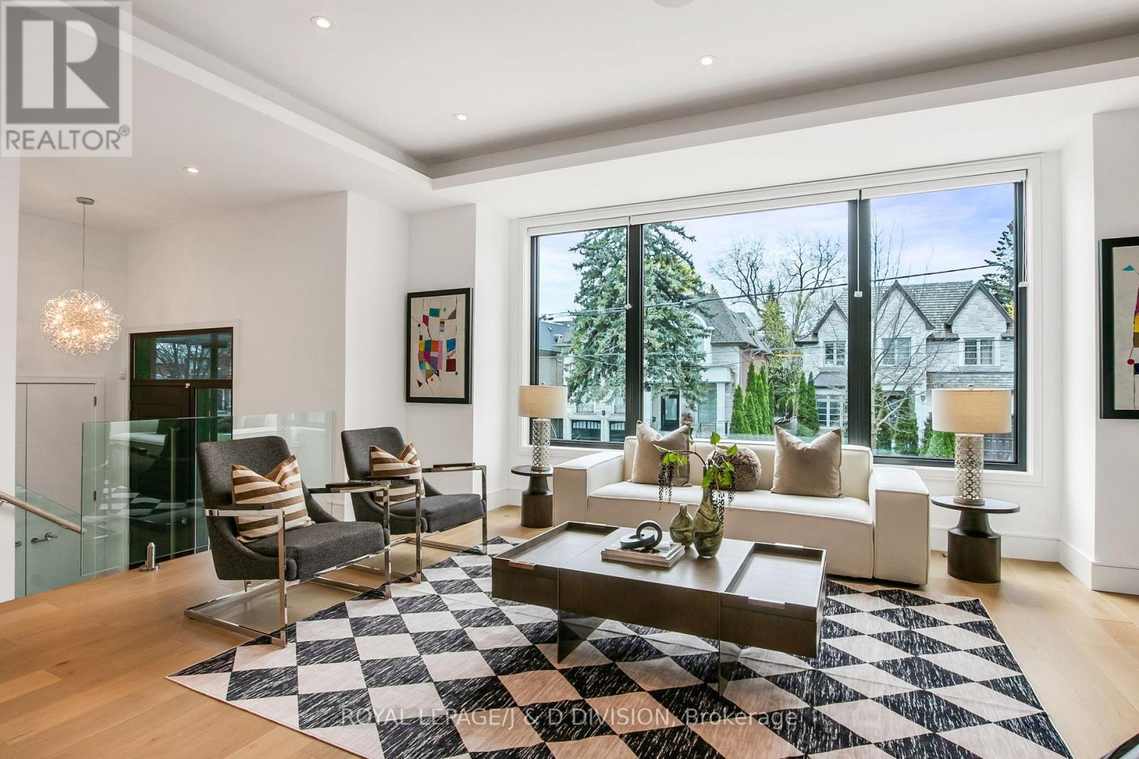 414 GLENGARRY AVENUE - 6
