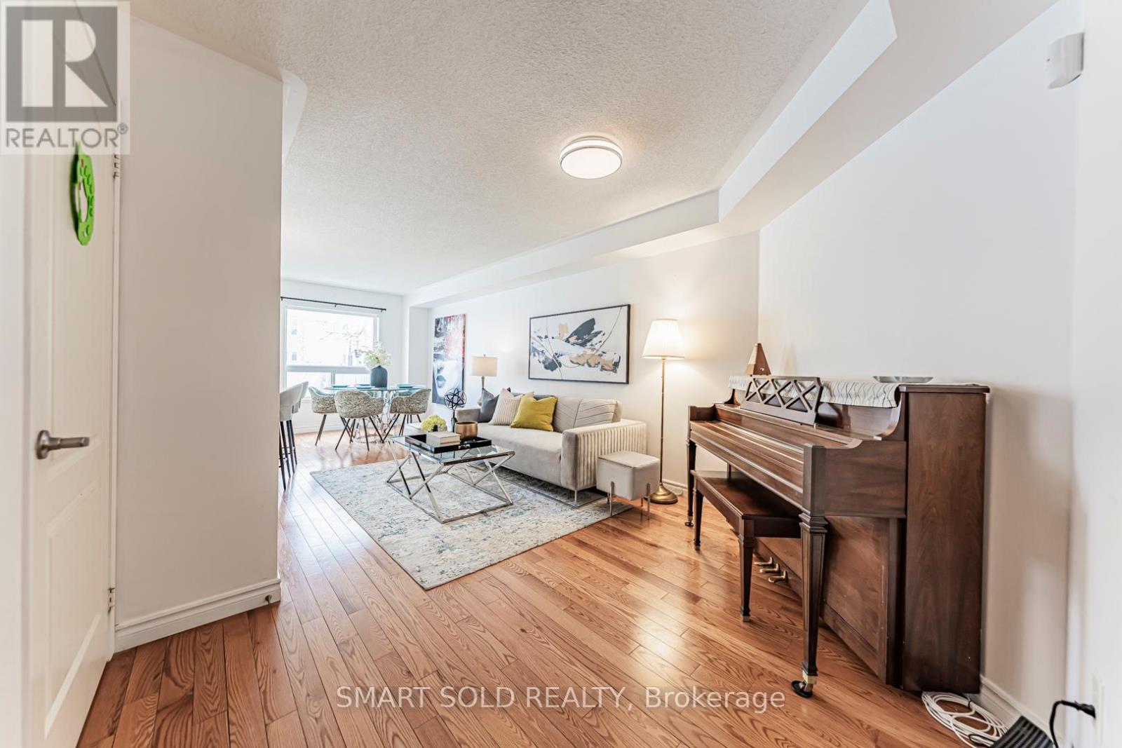 34 ATLANTIS DRIVE - 8