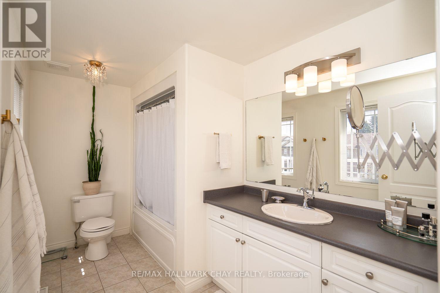 37 STONEHAM STREET - 31