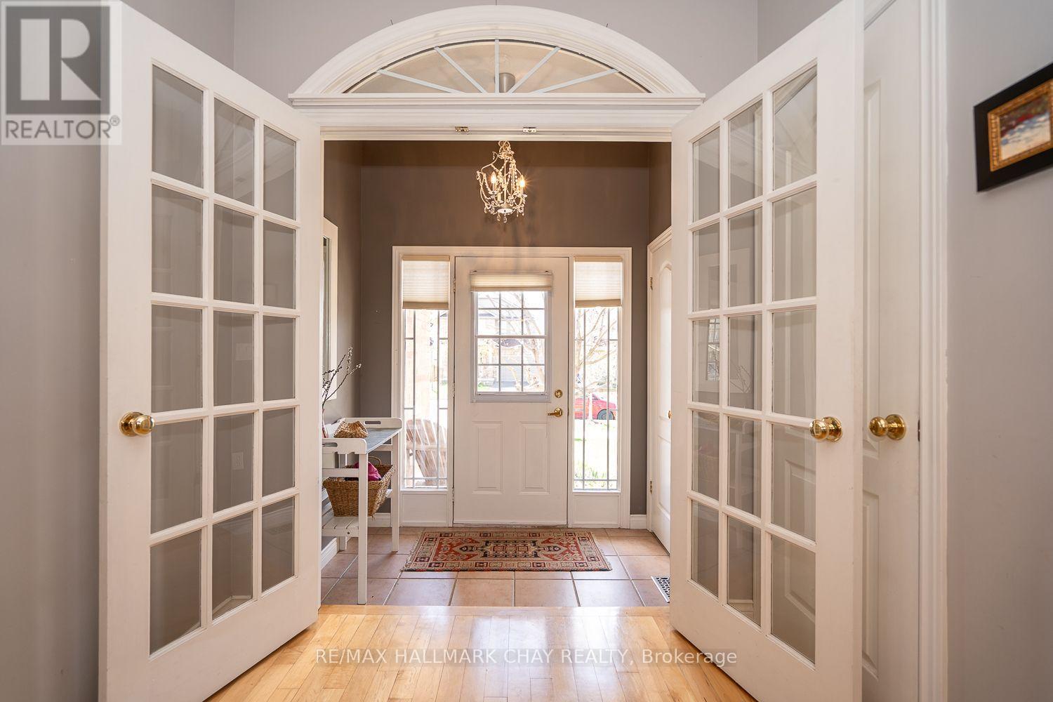 37 STONEHAM STREET - 9