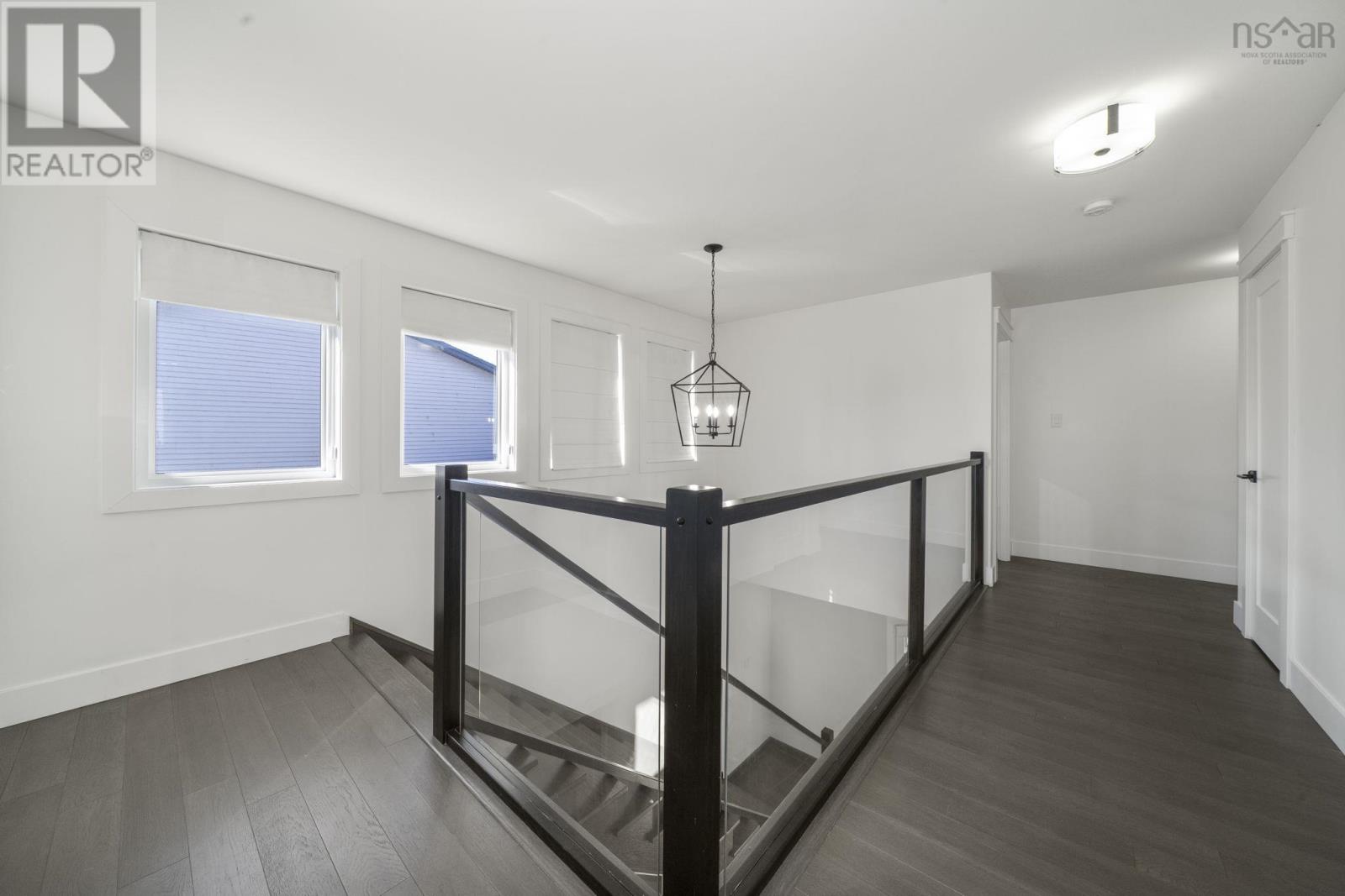 Property 29 of 53 of 404 Starboard Drive