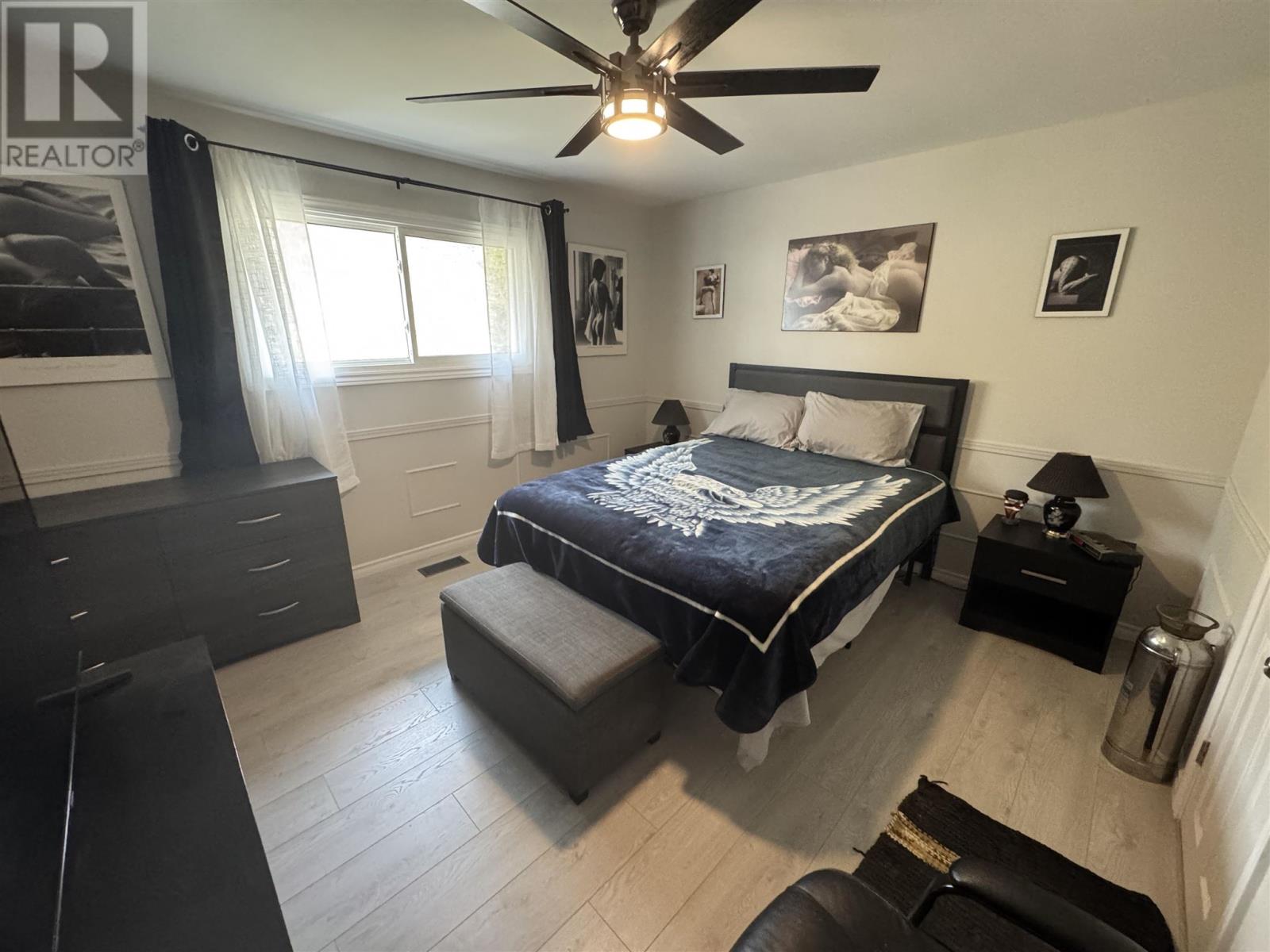 44 Axmith AVE - 15