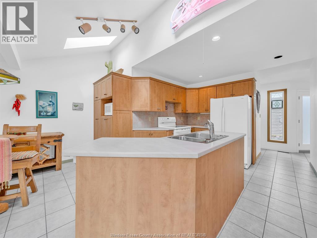200 Marine DRIVE Unit# 7, Tecumseh, Ontario, N8N4K3 — Photo 18