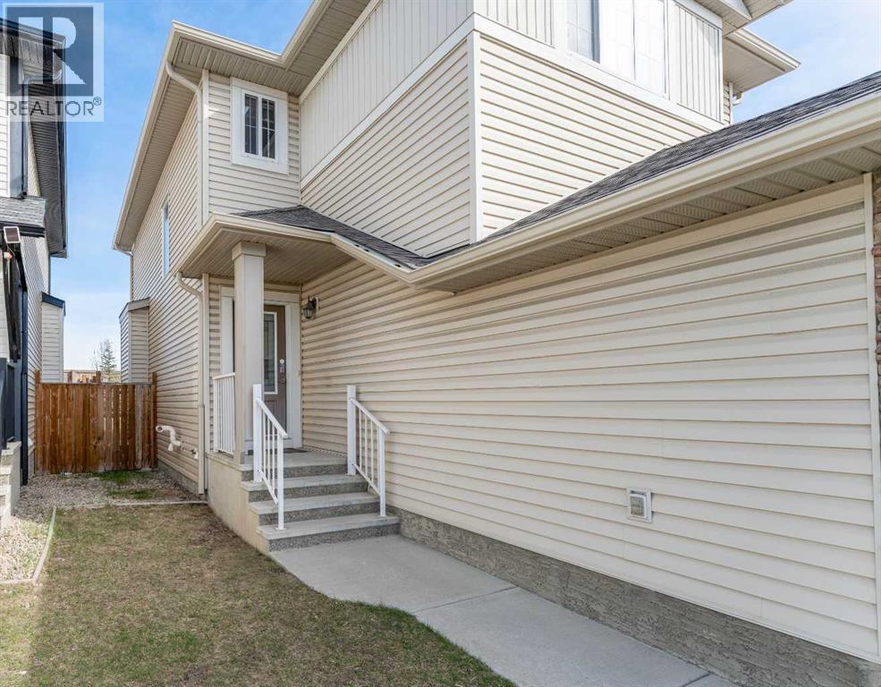 277 Panora Way NW - Image 2