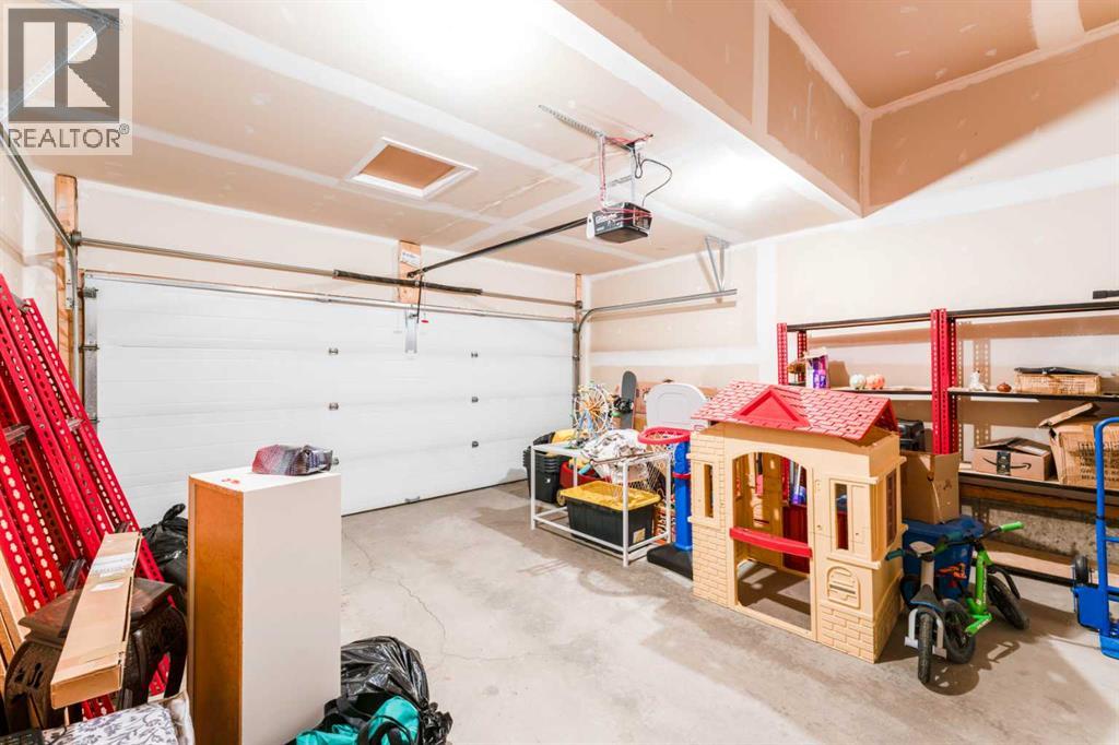 277 Panora Way NW - 43