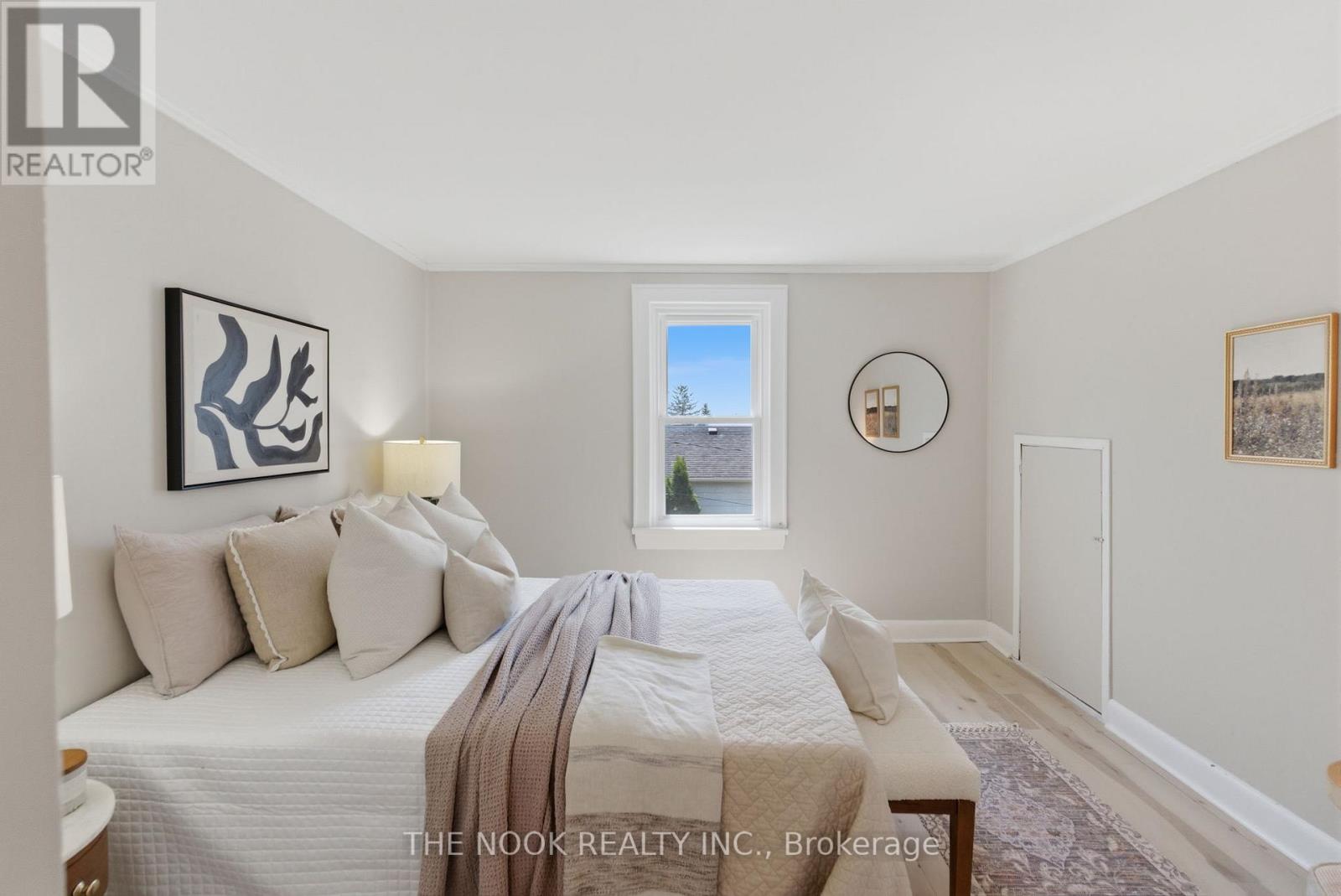 54 CLIFTON STREET - 34