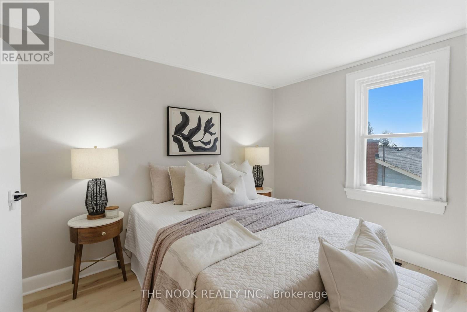 54 CLIFTON STREET - 35