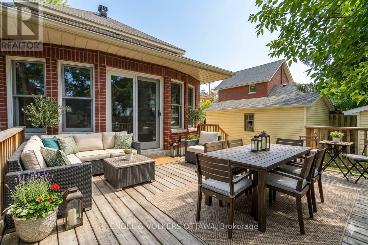 Deck furniture virtually staged