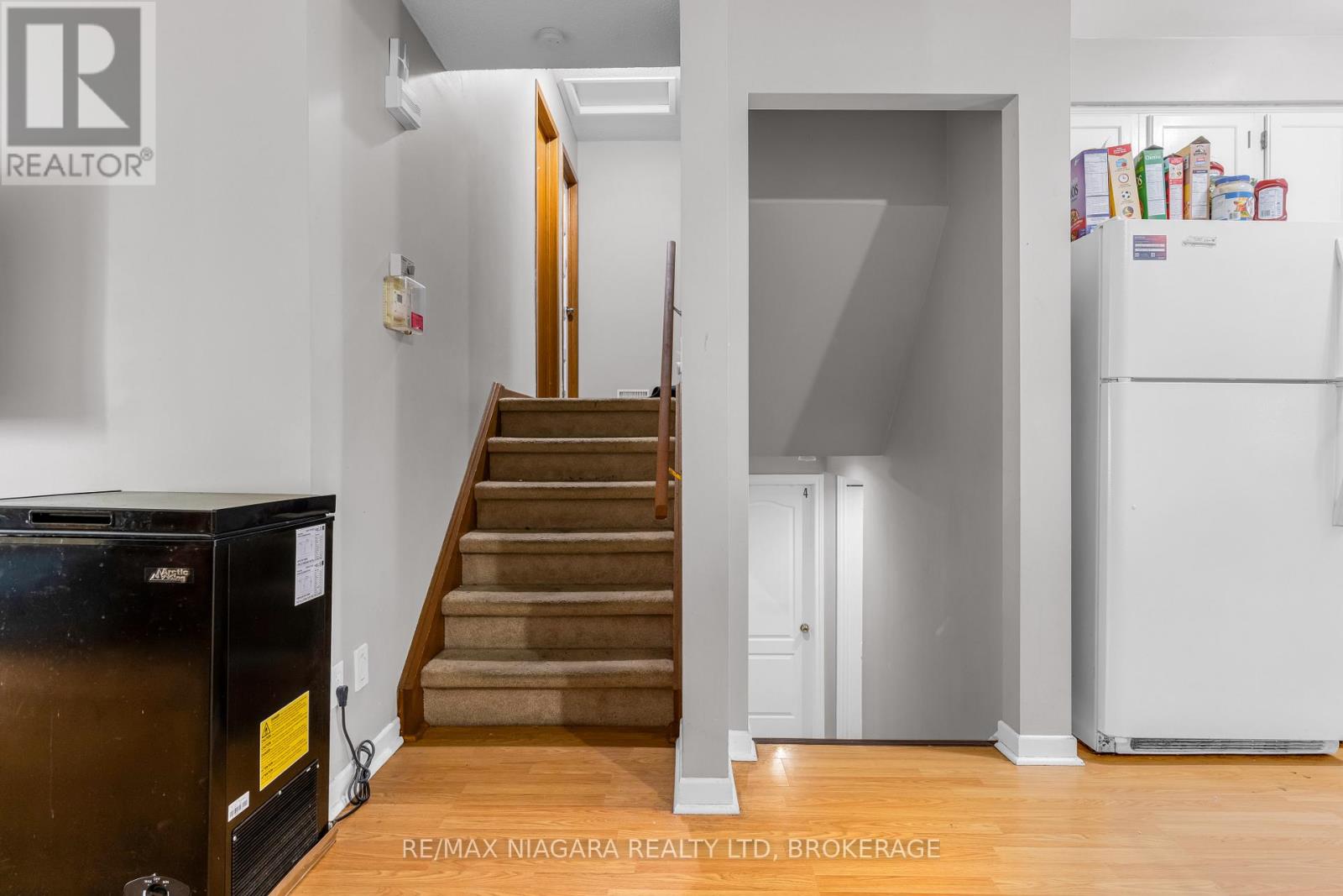 46 MACOOMB DRIVE - Image 16